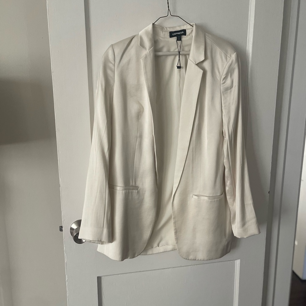 Express Women's Ivory Blazer